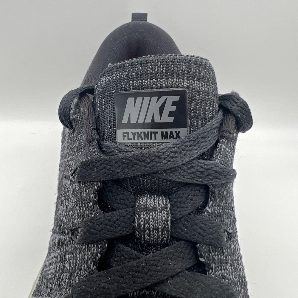 NIKE FlyKnit Max - Anthracite Black/Gray - 620659-010 - Sz 7 - Picture 6 of 11